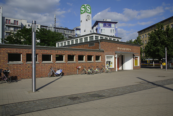 Nordbahnhof - bis 1950 Stettiner Bahnhof.