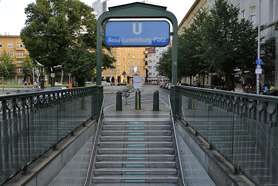 Rosa Luxemburg Platz - U2